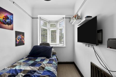 3 bedroom end of terrace house for sale, Molesey Drive, Cheam, SUTTON