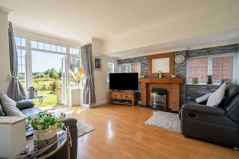 undefined, Tanworth Lane, Shirley