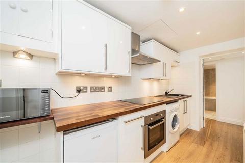 1 bedroom flat for sale, Barkham Terrace, London SE1