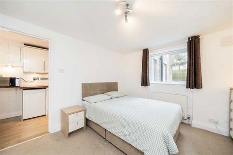 1 bedroom flat for sale, Barkham Terrace, London SE1