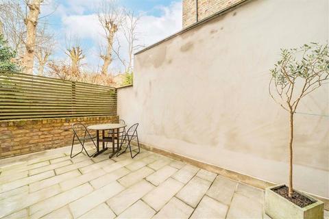 1 bedroom flat for sale, Barkham Terrace, London SE1