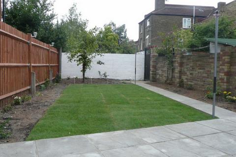 2 bedroom apartment to rent, Merton Road, South Wimbledon, SW19
