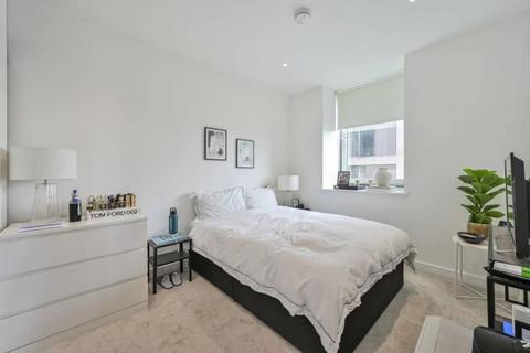 2 bedroom flat to rent, Buckhold Road, Wandsworth Town, LONDON, SW18