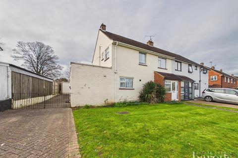 undefined, Maple Crescent, Basingstoke RG21
