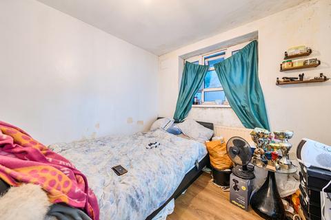 2 bedroom apartment for sale, Champion Hill, London
