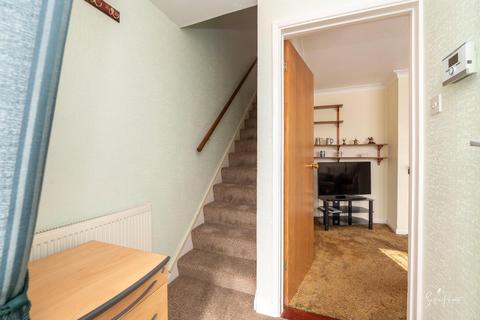 3 bedroom semi-detached house for sale, Campfield Road, Whippingham