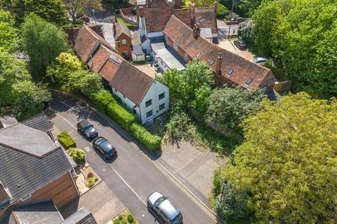 House for sale, High Street, Twyford, RG10