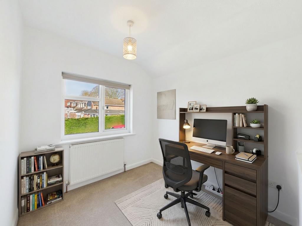 Bedroom 3/Office