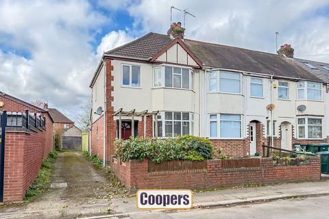 3 bedroom end of terrace house for sale, Hermits Croft, Cheylesmore, CV3