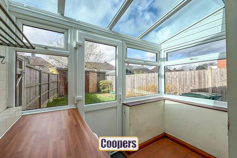 3 bedroom end of terrace house for sale, Hermits Croft, Cheylesmore, CV3