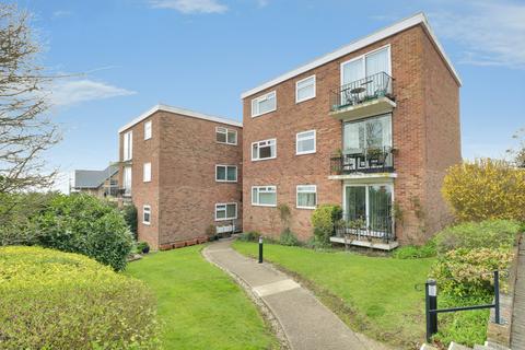 Chalkwell Avenue, Westcliff-on-Sea, SS0