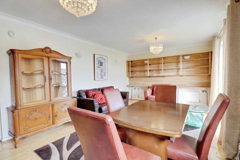 undefined, Chalkwell Avenue, Westcliff-on-Sea, SS0