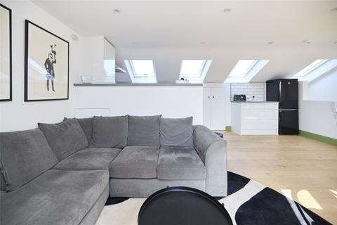 2 bedroom flat to rent, Meeting House Lane, London, SE15
