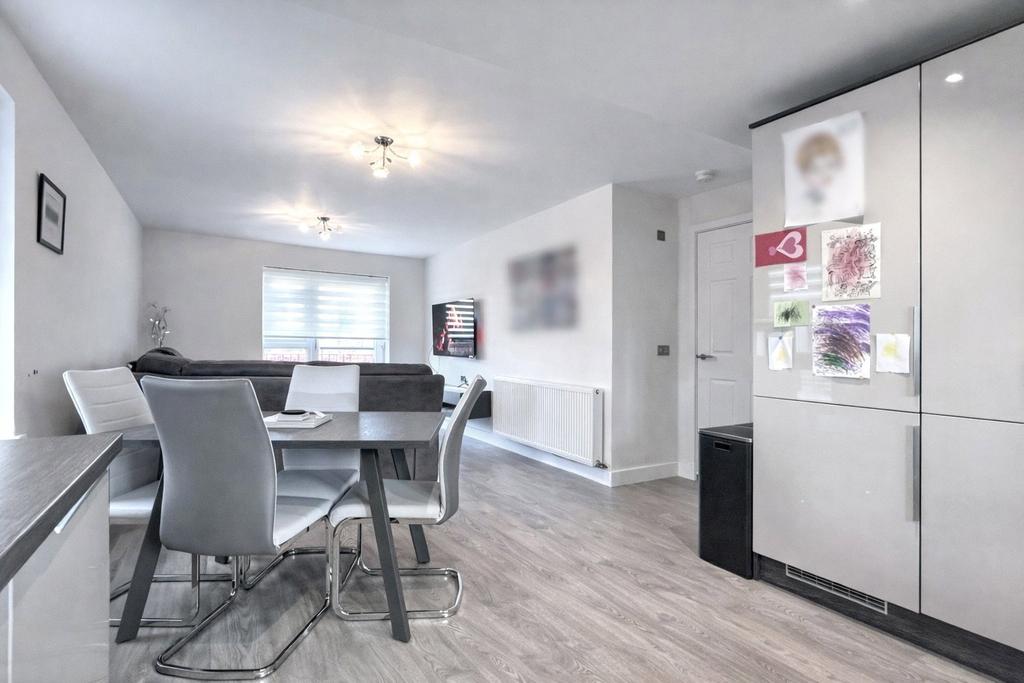 Lounge/Kitchen