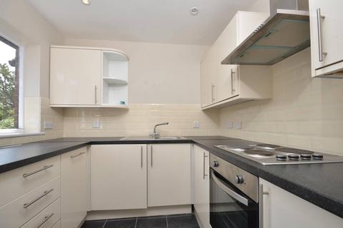 1 bedroom flat to rent, Warren Road, Guildford, GU1