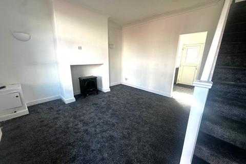 2 bedroom terraced house to rent, De Lacy Street Preston PR2 2DD