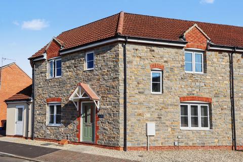 4 bedroom end of terrace house for sale, Sharpham Road, Glastonbury