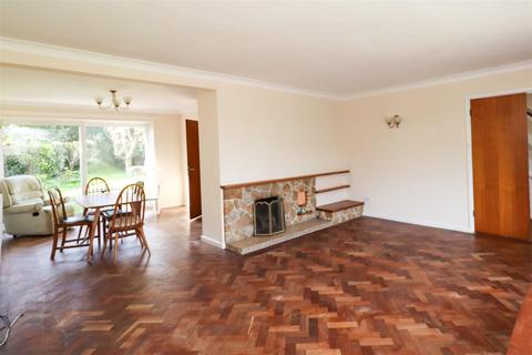 undefined, Dinorben Close, Fleet GU52