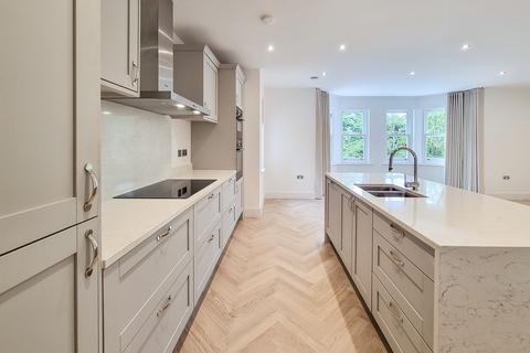 undefined, The Oval, Harrogate, HG2