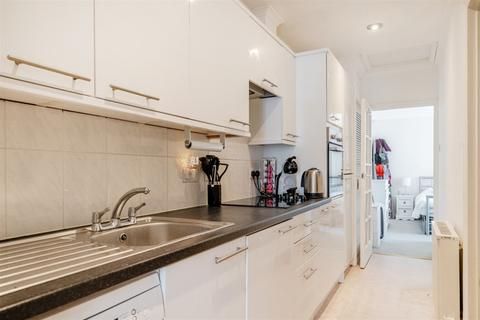 undefined, Charles Street, Petersfield, GU32