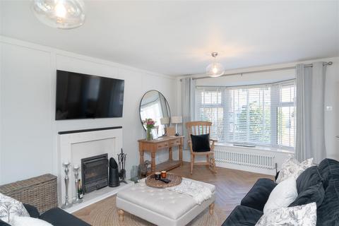 undefined, Norfolk Gardens, York YO26