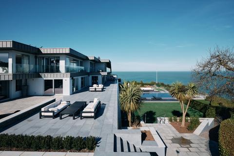 undefined, La Grande Route de Rozel, Jersey JE3