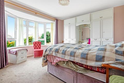 2 bedroom detached bungalow for sale, Bickington Road, Barnstaple EX31