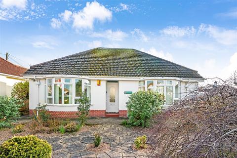 2 bedroom detached bungalow for sale, Bickington Road, Barnstaple EX31