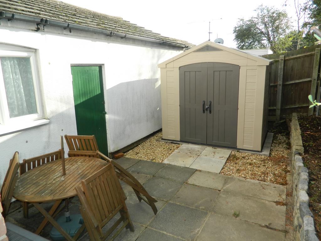 Rear courtyard
