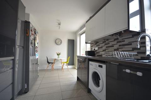 3 bedroom semi-detached house for sale, Brookside, Hucknall