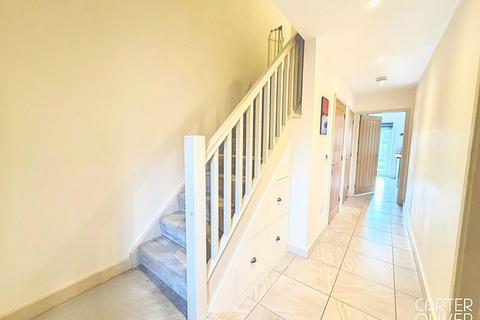 3 bedroom semi-detached house for sale, Farm Field Court, Lutterworth, LE17