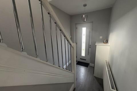 3 bedroom semi-detached house for sale, Myerscroft Close, Manchester