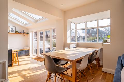 6 bedroom semi-detached house for sale, Dringthorpe Road, York