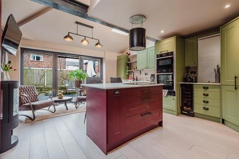 undefined, St. Andrews Avenue, Timperley, Altrincham
