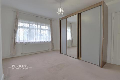 undefined, Ickenham, UB10
