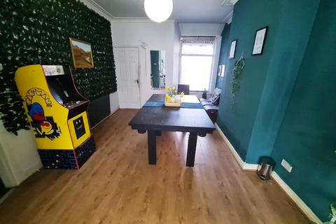 3 bedroom terraced house for sale, Church Lane, Moston