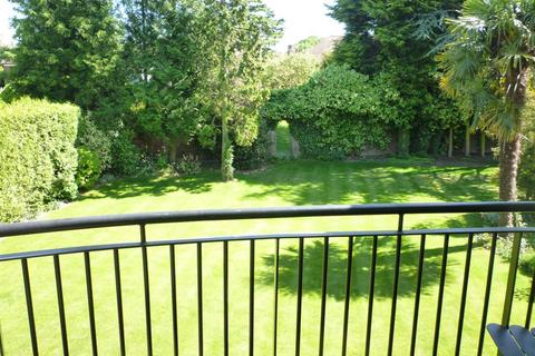 undefined, Blagdens Lane