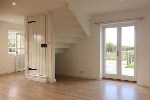 2 bedroom house to rent, North Court Farm Cottages, Canterbury CT3