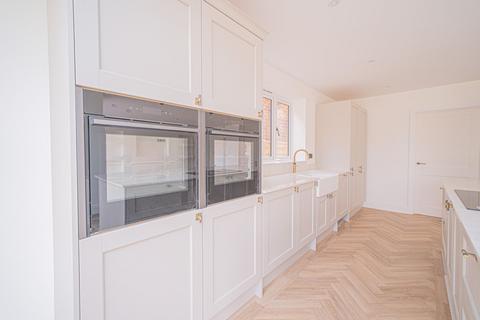 undefined, Kingscote Road, Dorridge, B93 (SOLD LOW PROFILE PRIOR TO LAUNCH)