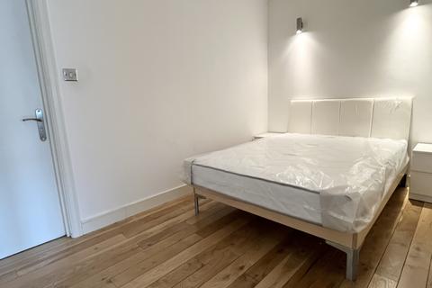 1 bedroom flat to rent, Dartford Avenue, Edmonton, N9