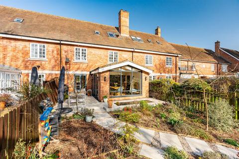 4 bedroom house for sale, The Walled Garden, Tewin Water, Welwyn
