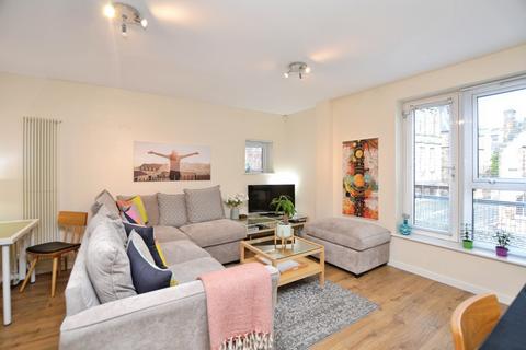 undefined, Holyrood Road, Edinburgh, EH8