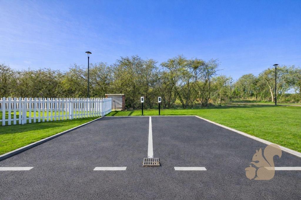 Parking .jpg