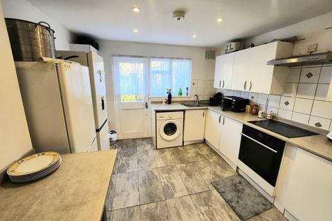 1 bedroom flat to rent, Birnam Road, London N4