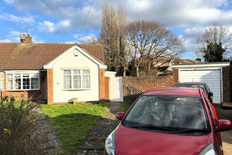 3 bedroom bungalow for sale, Oak Way, Feltham, TW14