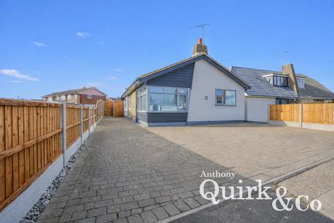 3 bedroom detached bungalow for sale, Meadway, Canvey Island, SS8