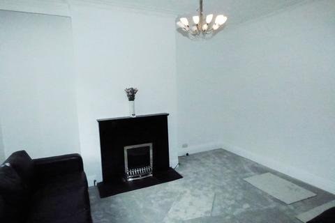 2 bedroom terraced house to rent, Prospect Terrace, Bramley LS13