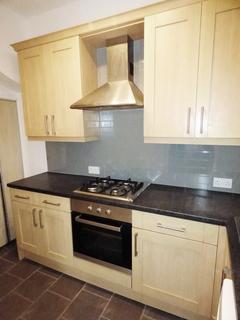 2 bedroom terraced house to rent, Prospect Terrace, Bramley LS13