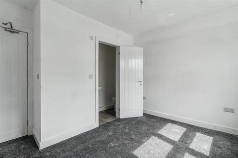 undefined, City Road FF Front Bedroom, Beeston, NG9 2LQ