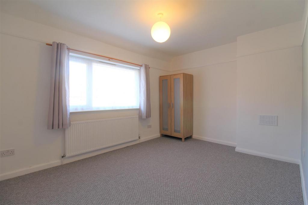 7 Bedroom 1.JPG